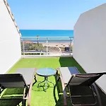 Jardines De Deveses By Costa 아파트 *