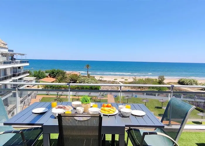 Apartament Jardines De Deveses By Costa