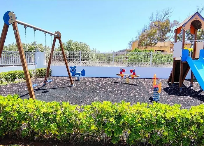 Apartament Jardines De Deveses By Costa *